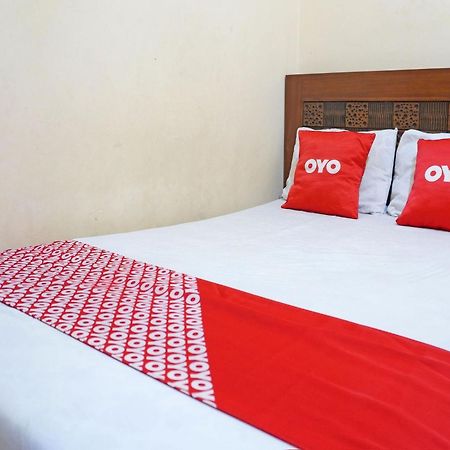 Oyo 91762 Green Home Stay Syariah Purwakarta Εξωτερικό φωτογραφία