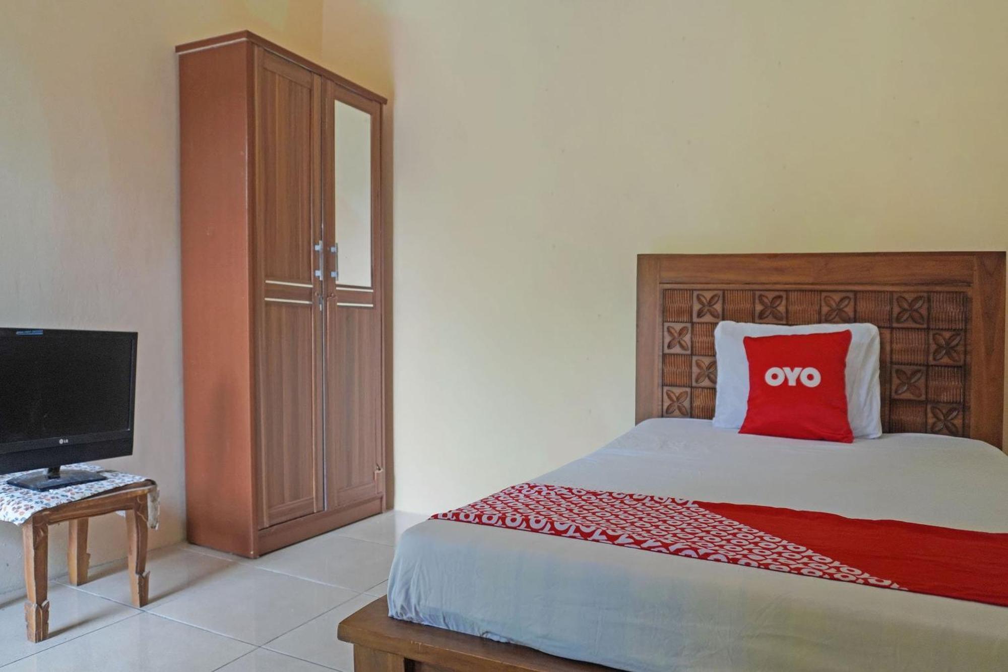 Oyo 91762 Green Home Stay Syariah Purwakarta Εξωτερικό φωτογραφία