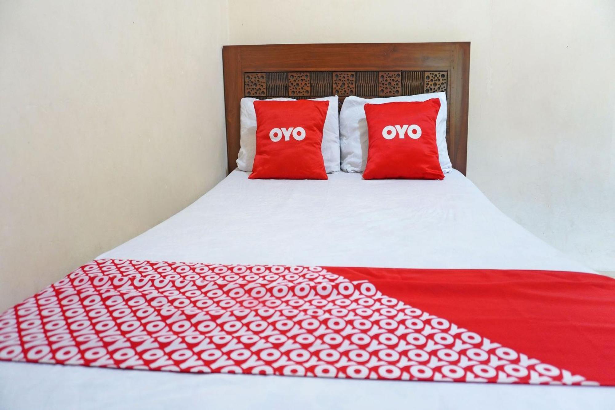 Oyo 91762 Green Home Stay Syariah Purwakarta Εξωτερικό φωτογραφία